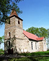 Kościół parafialny.Źródło: www.straduny.pl
