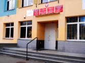 Budynek szkoły, źródło: www.szkolnictwo.pl [17.102014]