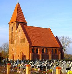 Kościół w Olszewie Węgorzewskim.Fot. Eume. Źródło: Commons Wikimedia [08.10.2014]