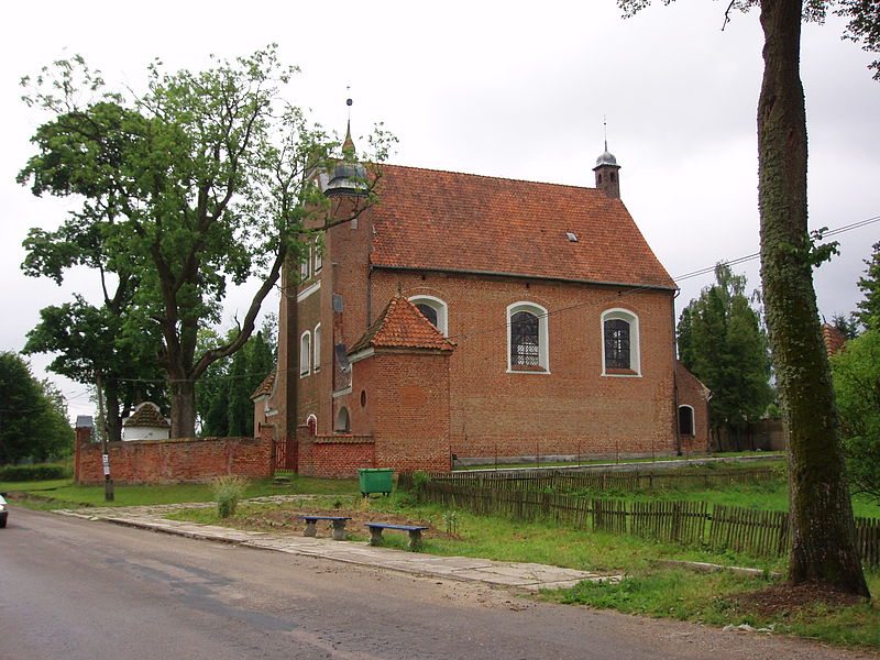 Plik:Kościół w Międzylesiu.jpg