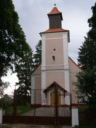 Kościół parafialny. Autor: Bartosz Witos. Źródło: www.mojemazury.pl [13.04.2014]