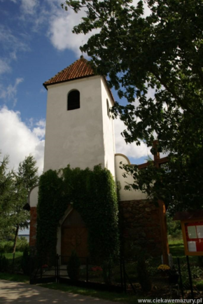 Kościół pw. św. Jana Chrzciciela w Dobie.Fot. Tadeusz Plebański. Źródło: ciekawemazury.pl