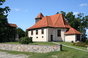 Stębark - dawny kościół ewangelicki, obecnie rzymskokatolicki parafialny pw. Świętej Trójcy.Fot. Łukasz Niemiec. Źródło: Wikipedia