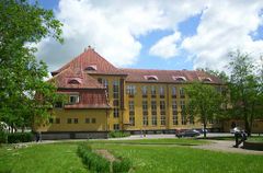 Budynek szkoły. Źródło: www.zszlidzbark.neostrada.pl [16.10.2014]