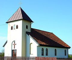 Kościół pw. Męczenników Podlaskich Błogosławionego Wincentego i Towarzyszy w Gałajnach, źródło: Posłaniec Warmiński