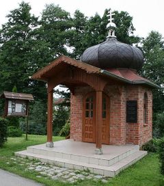 Kapliczka greckokatolicka w Żywkowie.Fot. AdiS. Źródło: www.wikipedia.org
