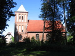 Kościół parafialny.Źródło: www.mojemazury.pl, 04.01.2014.