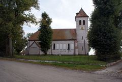 Kościół w Momajnach.Fot. Mieczysław Kalski