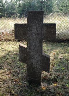 Cmentarz wojenny.Mogiła żołnierza rosyjskiego. Fot. Jan Eric Loebe. Źródlo: Commons Wikimedia [29.07.2013]