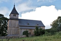 Ostrykół. Zabytkowy kościół Wikipedia [15.10.2014]