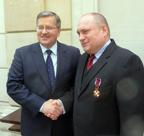 Marian Podziewski i Jarosław Słoma Złoty Krzyż Zasługi dla Jarosława Słomy [30.08.2014]