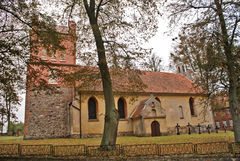 Kościół pw. św. Apostołów Szymona i Judy Tadeusza w Runowie, fot. Mieczysław Kalski