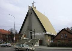 Budynek kościoła, źródło: http://www.matkikosciola.tk