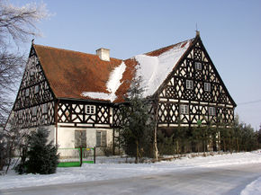 Dom podcieniowy w Stalewie. © Stanisław Kuprjaniuk