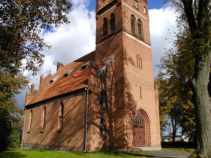 Kościół pw. św. Kazimierza Królewicza w Gryźlinach.Fot. Podkomorzy. Źródło: Commons Wikimedia