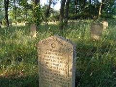 Mogiła niemieckiego żołnierze poległego w 1914 roku. Cmentarz wojenny w Osiekowie