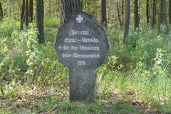 Ciesina. Mogiła cywilnej ofiary, poległej w roku 1914. Fot. Remes. Źródło: www.rowery.olsztyn.pl [15.06.2014]