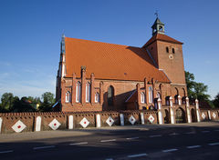 Rogóż - kościół pw. św. Barbary. Fot. Honza Groh. Źródło: Commons Wikimedia