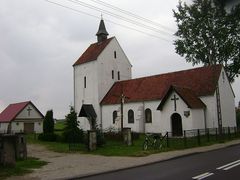 Kościół pw. Matki Bożej Królowej Polski w Gromie, fot. Albert Jankowski, źródło: Wikimedia Commons
