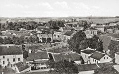 Fragment rynku w Białej Piskiej. Lata 1934-1943.Źródło: www.fotopolska.eu [02.07.2014]
