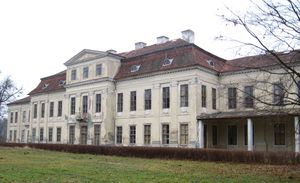 Pałac w Drogoszach. Źródło: Commons Wikimedia