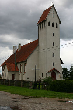 Kościół pw. św. Wojciecha w Skandawie.Fot. Ralf Lotys. Źródło: Wikimedia Commons
