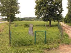 Długie. Cmentarz wojenny Olsztyńska Strona Rowerowa [14.07.2014]
