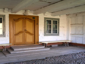 Dom podcieniowy w Rozgarcie. © Stanisław Kuprjaniuk
