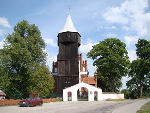 Kościół pw. św. Jerzego i św. Anny w Radostowie fot. Romek