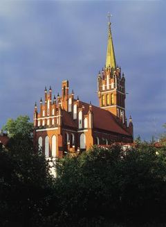 Kościół parafialny.Źródło: www.archwarmia.pl, 01.01.2014.