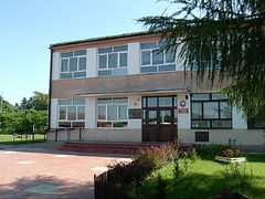Budynek szkolny, źródło: www.orzysz.pl [20.05.2014]