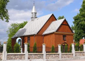 Kościół pw. Wszystkich Świętych w Niechłoninie. Źródło: www.drewniane-mazowsze.flog.pl