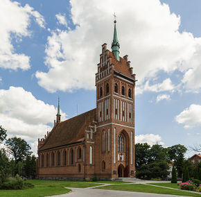 Kościół pw. Najświętszego Serca Pana Jezusa w Górowie Iławeckim. Fot. Adam Kliczek. Źródło: www.zatrzymujeczas.pl (CC-BY-SA-3.0)