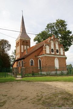 Kościół parafialny w Drogoszach.Fot. Tadeusz Plebański.Źródło: www.ciekawemazury.pl