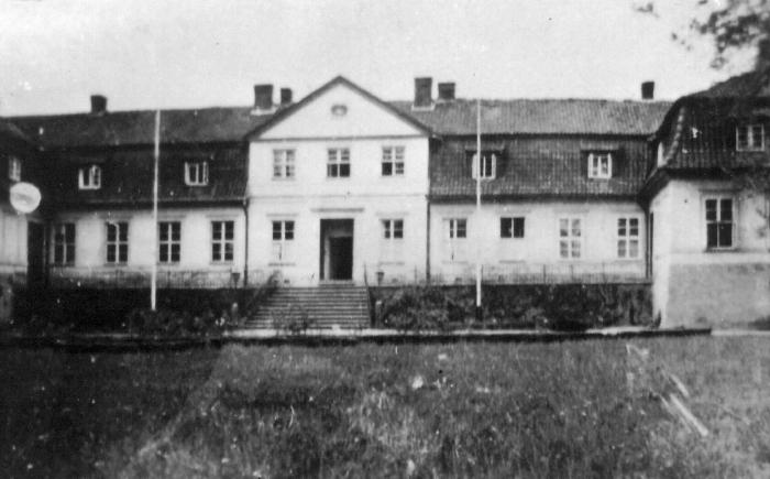 Plik:Pałac w Worynach na początku XX wieku.jpg
