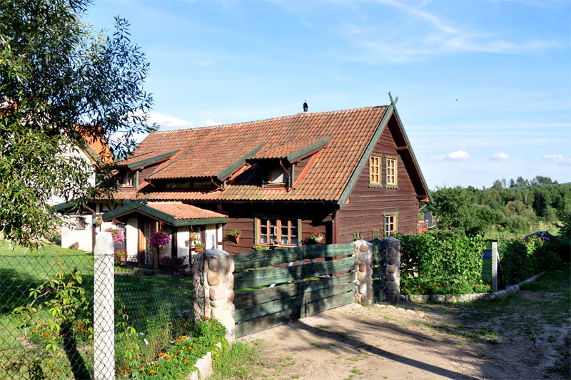 Plik:Giętkie. Gospodarstwo agroturystyczne Siedlisko Mazurskie.jpg