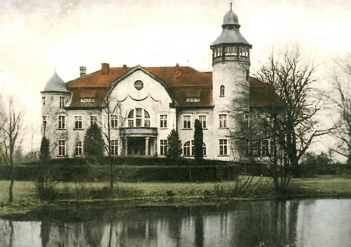 Plik:Bajdy. Pałac.jpg