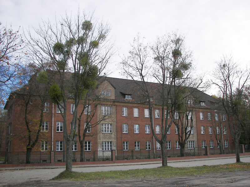Plik:08 - ul. Warszawska (1).jpg