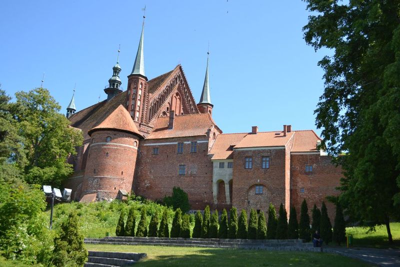 Plik:Katedra frombork2.jpg
