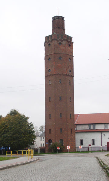 Plik:Biala Piska - wieza cisnien.jpg
