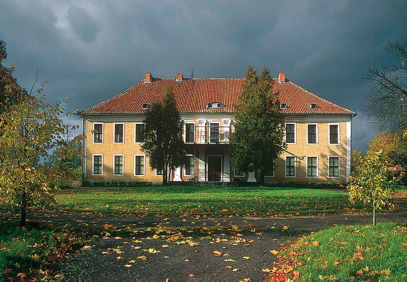 Plik:Ponary fot. M. Garniec.jpg