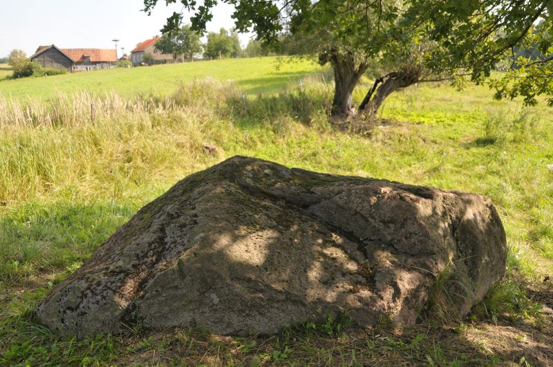 Plik:Głaz Bałowo.jpg